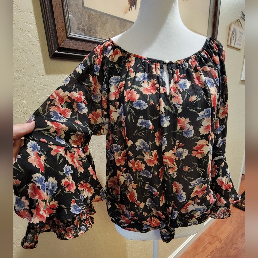 % Chaps Floral Blouse - Generous Size M